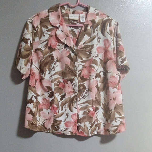 Alfred Dunner Tops - Alfred Dunner Pink & Brown Floral Button Up Blouse Size 20W